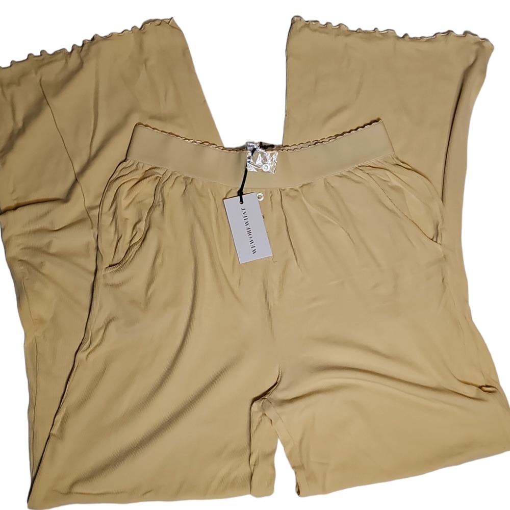 NWT Womens We Wore What Scalloped Elastic Pant Size Med Color Yellow Straw